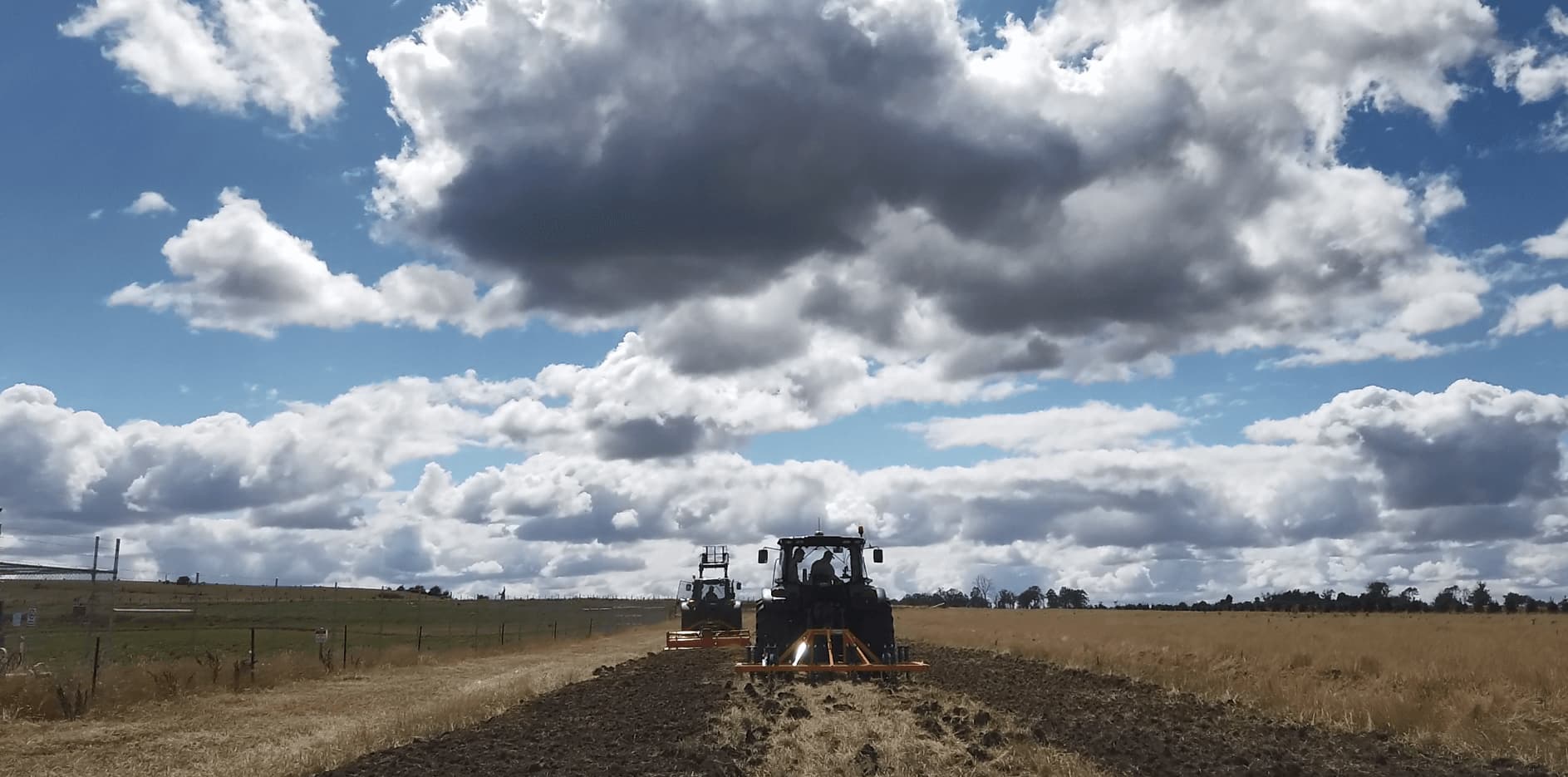 Delmade Subsoiler Deep Ripper behind a John Deere Tractor Working Image - Delmade Demo Day March 2020